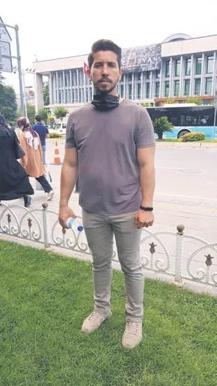 CHP'li İBB'nin ekmeğinden ettiği işçilerden Ekrem İmamoğlu'na tepki! Şehitlerimizin kanı eline bulaştı-4