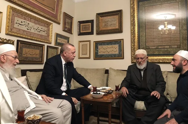 Başkan Erdoğan'dan İsmailağa camiasına anlamlı ziyaret