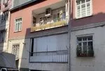 Bağcılar’da Gizemli Ölüm: Misafir olarak gittiği evde ölü bulundu! Ev sahibi gözaltına alındı