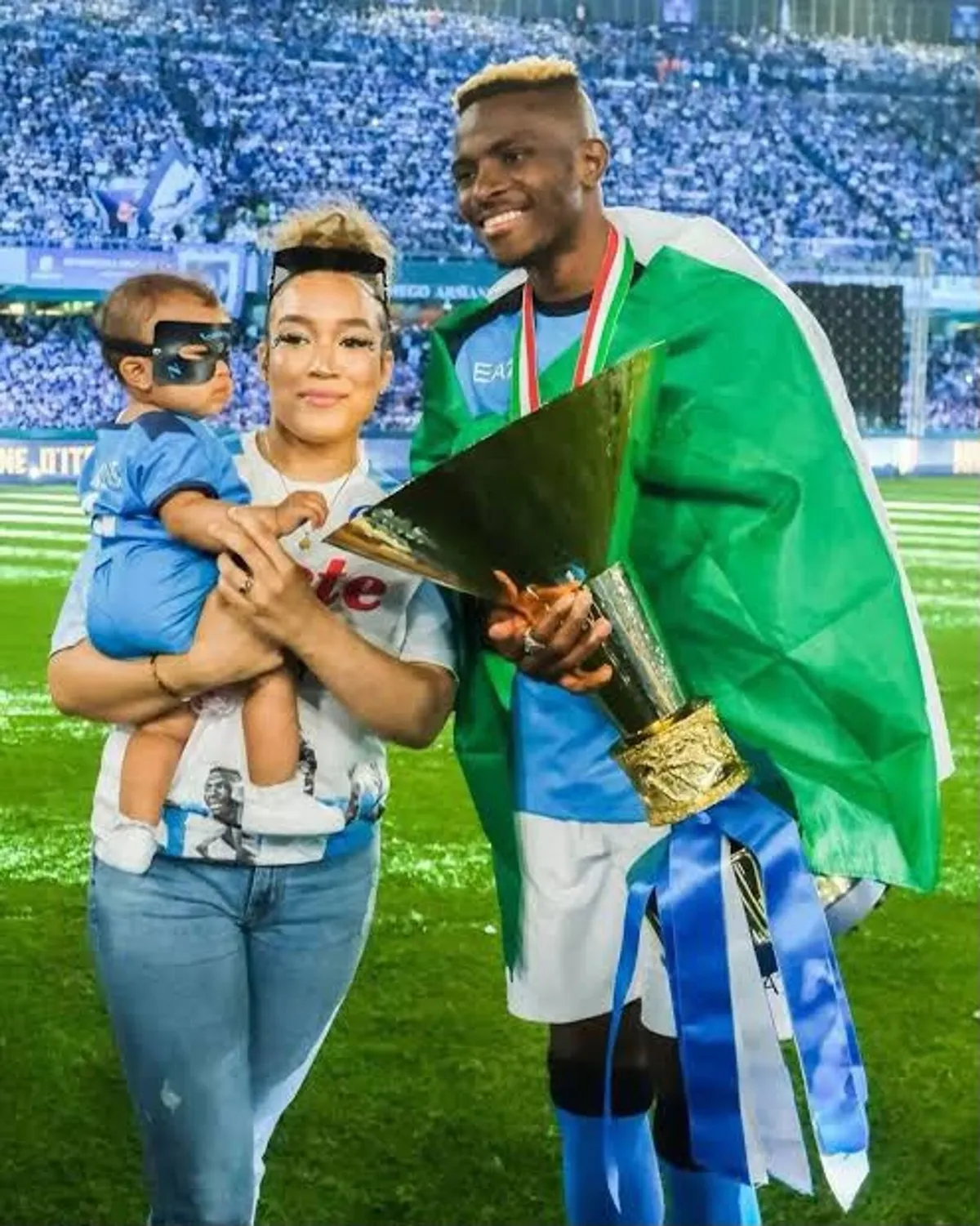 Victor Model R Victor Osimhen’in sevgilisi Stefanie Kim Ladewig kaza geçirdi! Sağlık ...