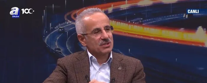 ulastirma-ve-altyapi-bakani-abdulkadir-uraloglundan-a-parada-onemli-aciklamalar-38-dev-proje-hayata-gecirdik-1702665784920.jpeg Ulaştırma ve Altyapı Bakanı Abdulkadir Uraloğlu A Para'da önemli açıklamalarda bulundu! İpekyolu Projesi start alıyor! İhaleler 2024’te-5