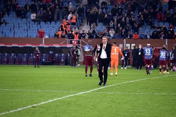 Trabzonspor bu sezon yenik duruma düştüğü 5. maçta da geri dönmeyi başardı-5