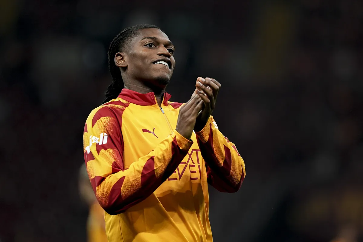 galatasarayda-rafael-leao-sadece-16-dakika-oynadi-1792248311565.jpg Galatasaray'ın yıldızına büyük şok! 61'de oyuna girdi 77'de sahadan çıktı-2