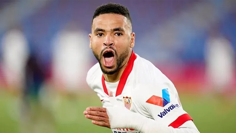 fenerbahceye-transferde-buyuk-sok-tam-bitti-derken-gelen-aciklama-sasirtti-1721050128011.jpeg Fenerbahçe'ye transferde büyük şok! Tam bitti derken gelen açıklama şaşırttı-10