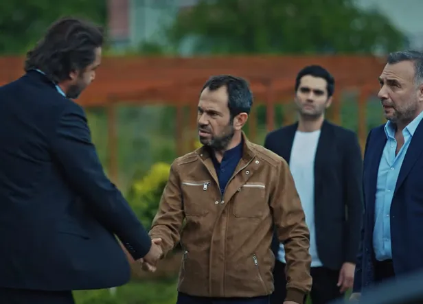 dokuzunun-ani-ayriligi-isyan-bayragini-cektirdi-duyan-sinirden-sac-bas-yoluyor-olgun-simsek-edhoya-geliyor-iddialari-1615647201961.jpg Kimsesiz Yaşar Eşkıya'ya geri gelecek mi? Ani ayrılıklar isyan bayrağını çektirdi! Duyan sinirden saç baş yoluyor-9