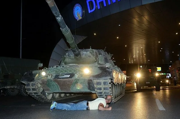 15 Temmuz’da tankın önüne yatan Metin Doğan CHP'liler tarafından bakın nasıl dışlanmış!