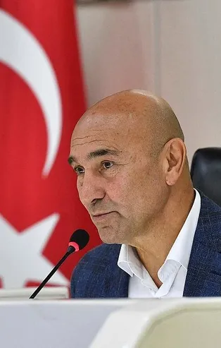 CHP'li İzmir Büyükşehir Belediyesi kapalı iş yerine maaş bordrosu gibi fatura gönderdi: Bunun adı soygun