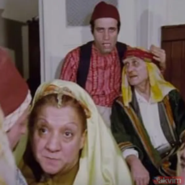 Meğer Binbir Gece’nin yıldızı... Kemal Sunal efsanesi Tosun Paşa’nın yıldızı Akil Öztuna'nın kızı bakın hangi ünlü oyuncu çıktı! - 5