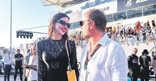 Foto-finish! Engin Altan Düzyatan ailece dünyaca ünlü isimlerle Formula 1’i izledi