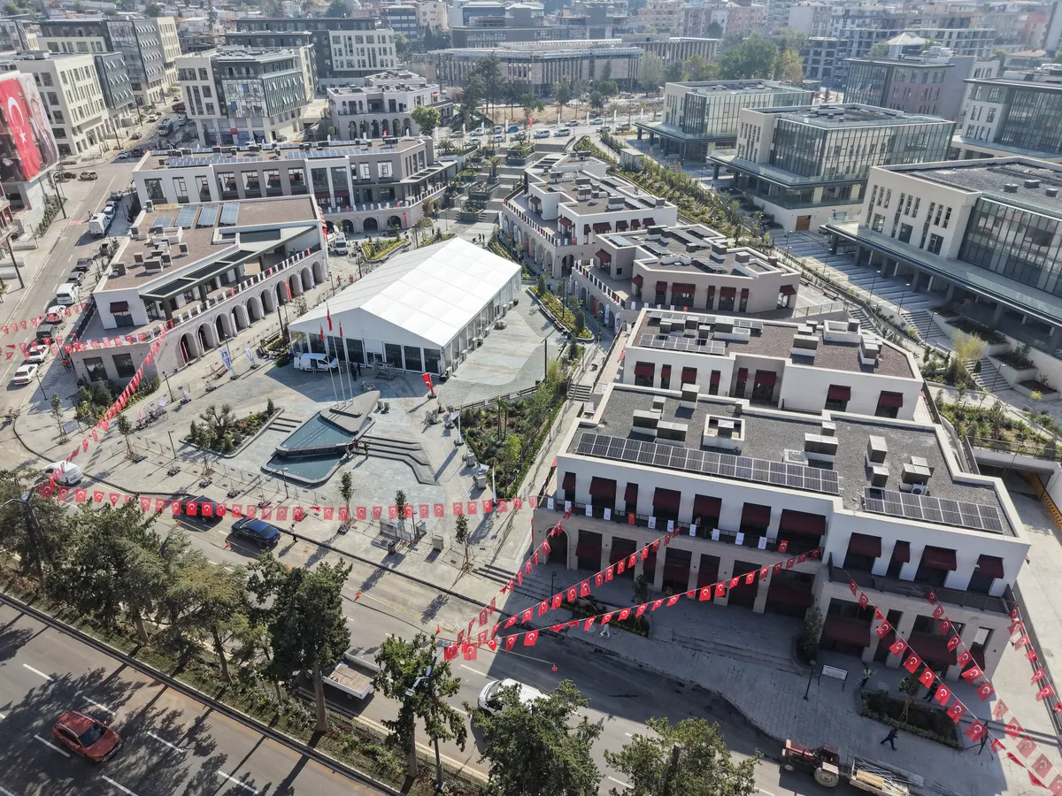 kahramanmarasta-konut-seferberligi-4-bin-500-yeni-sosyal-konut-1785602936953.jpg Kahramanmaraş’ta konut seferberliği: 4 bin 500 yeni sosyal konut-3