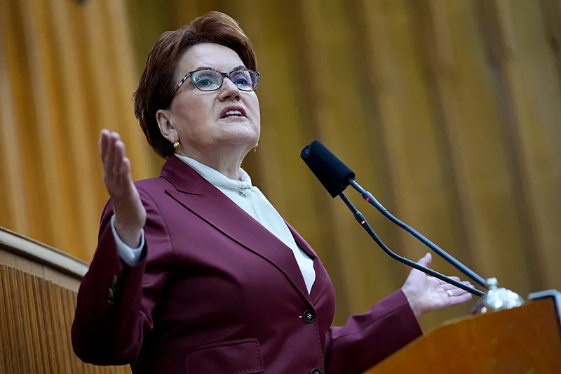 İYİ Parti Genel Başkanı Meral Akşener'den CHP'ye 'DEM'li vuruş: Sırf oy uğruna terör şakşakçılarına şirinlik!-6
