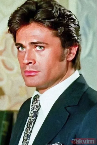 "Resmen babasının gençliği!" Yeşilçam'ın yakışıklı jönü Cüneyt Arkın'ın oğlu Murat Arkın'ı görenler inanamadı! - 4