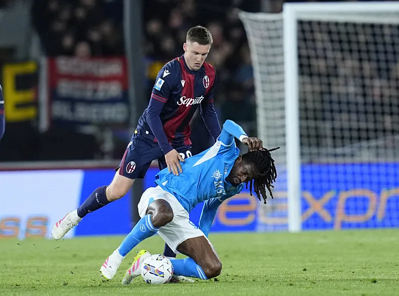 Fenerbahçe'ye tank gibi orta saha! Kanarya transferde fark yaratacak - 19