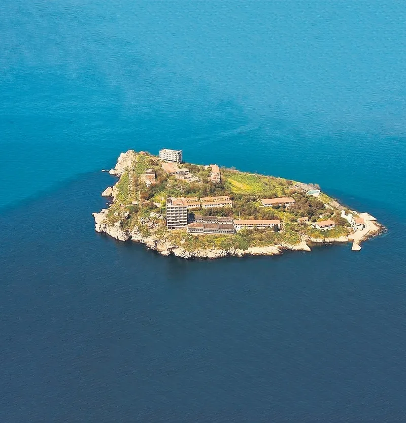 Terörsüz Türkiye tereddütsüz süreç! İmralı'ya gidecek vekillerin çantasında YPG var: Öcalan'dan yeni çağrı gelir mi?-5