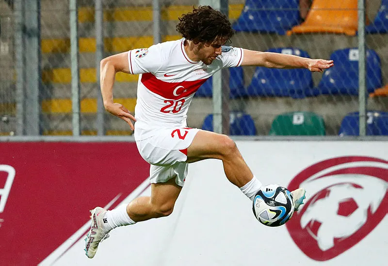 FENERBAHÇE TRANSFER HABERLERİ | Fenerbahçe'de ayrılık! Rekor bonservisle gidiyor - 18