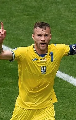 Galatasaray'da başkan Burak Elmas’ın bombası Yarmolenko: Son kararı Fatih Terim verecek