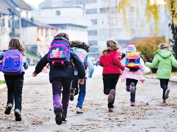 kac-ayliklar-okula-baslayacak-anaokulu-yasi-kac-olmali-2022-okula-baslama-yasi-hesaplama-1655967310842.jpg Anaokulu yaşı kaç olmalı? 2022 OKULA BAŞLAMA YAŞI HESAPLAMA! Kaç aylıklar okula başlayacak?-3