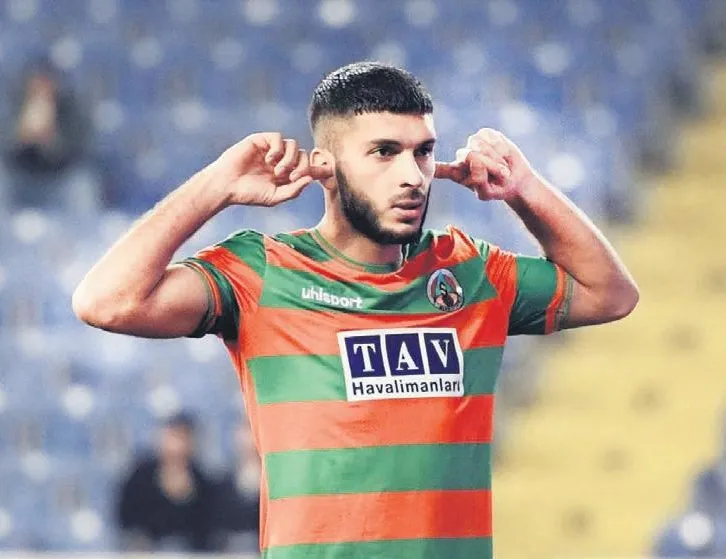 Oğuz Aydın’a Ajax kancası