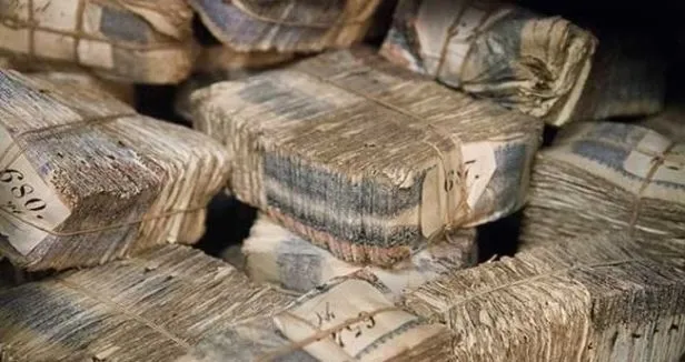 atadan-yadigar-akceniz-varsa-hemen-bakin-osmanli-darphanesinde-paralar-iste-boyle-uretiliyordu-1700475803670.jpg Tarihi paralara merakınız varsa hemen bakın! Osmanlı Darphanesi'nde paralar işte böyle üretiliyordu-6