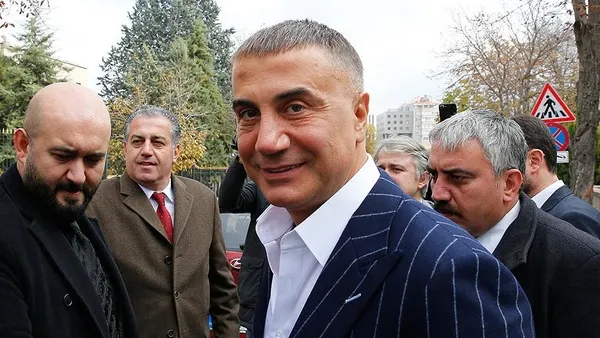 sedat-peker-gozaltina-mi-alindi-tutuklandi-mi-sedat-peker-kimdir-kac-yasinda-nereli-1611056710629.jpg Sedat Peker gözaltına mı alındı? Tutuklandı mı? Sedat Peker kimdir kaç yaşında Türkiye'ye mi dönecek?-2