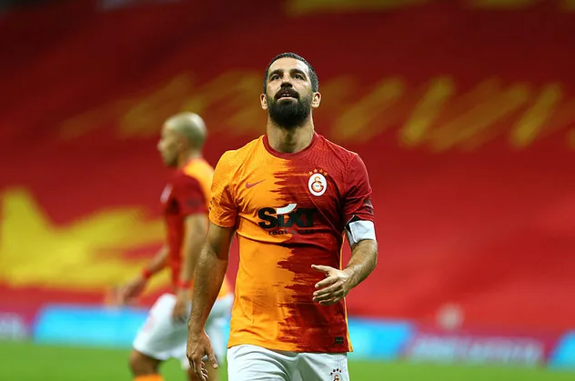 Galatasaray'da Arda Turan kararı! Geri dönüyor
