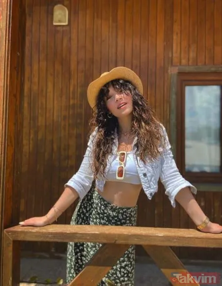 Teşkilat'ın Roza'sının gerçek yaşını duyanlar inanamadı! Sosyal medyadaki paylaşımıyla nefes kesti! Meğer Lara Domaç... - 2