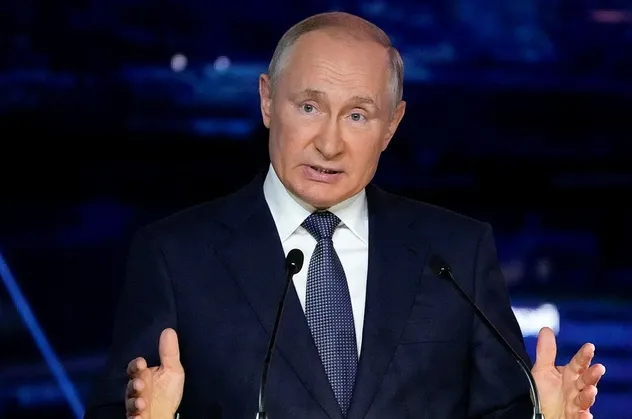 Rusya Devlet Başkanı Putin karantinaya mı girecek? Kremlin'den son dakika açıklaması geldi