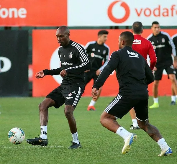 Beşiktaş Teknik Direktörü Abdullah Avcı’dan yeni sistem - 2