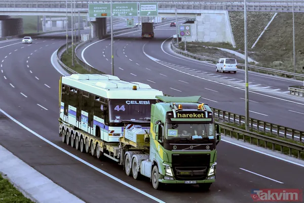Tarihi taşınmada aprondaki son yoğunluk Kule'den de görüntülendi - 12