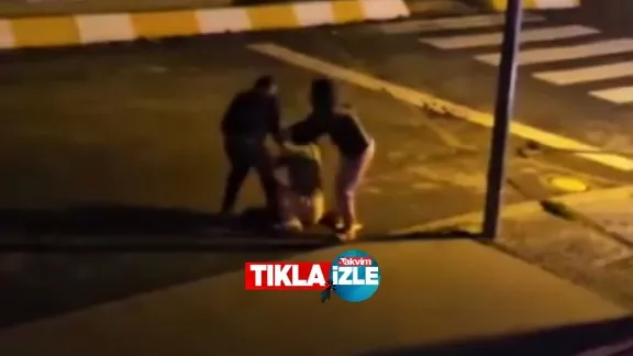 Esenyurt'ta dehşet! 2 kadını hem dövdü hem yerde sürükledi! - Video