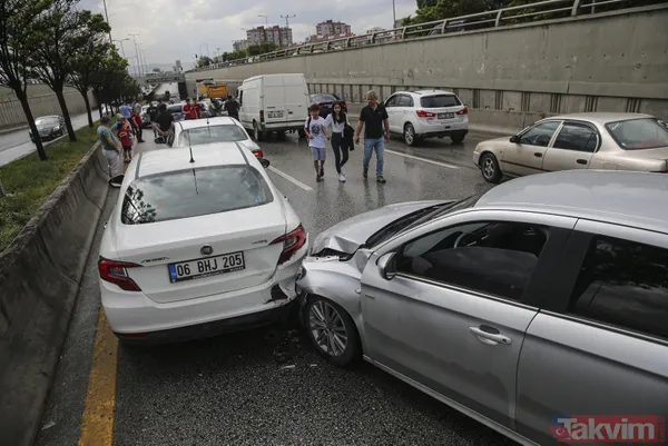 SON DAKİKA: Ankara'da sel can aldı! Ev ve iş yerlerini su bastı yollar göle döndü - 10