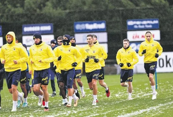 Herkes ona hayran: Ferdi Kadıoğlu performansıyla parmak ısırttı-4