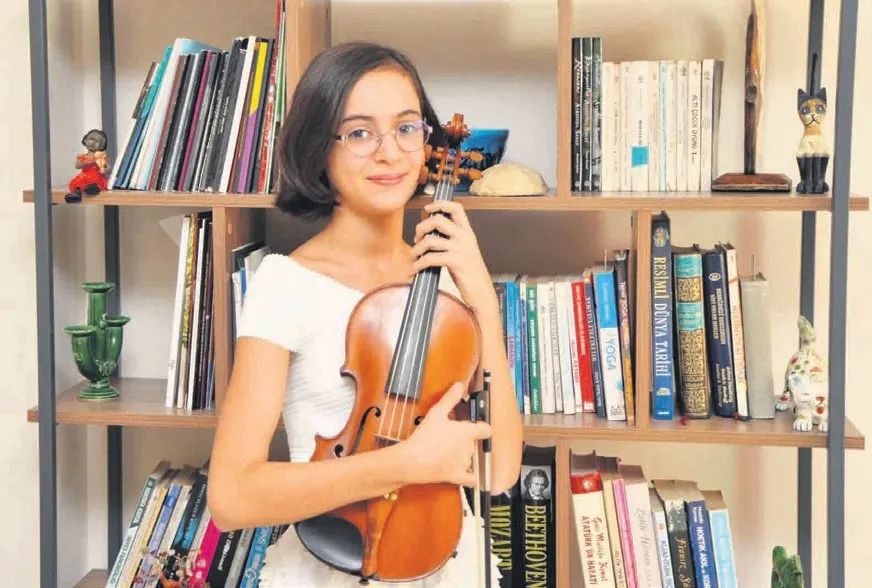 Kemancı Laçin’e İsviçre’de tören