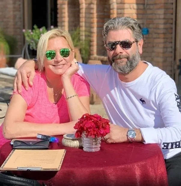 Evinde alıkoydu işkence etti! Bu kez sosyetik ünlü İpek Hattat'ın villasında kabusu yaşayan kuryenin patronu konuştu-6