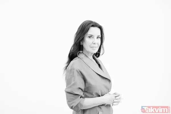 Aşk Hakkında Da Konuşan Savaş, Sözlerini Şöyle Sürdürdü: "Aşk 1 Senelik Yaşanan Bir Duygu. Bütün Heyecan 1 Sene Sürüyor, Aşk Eğer Koruyabilirsen Arkadaşlığa,...