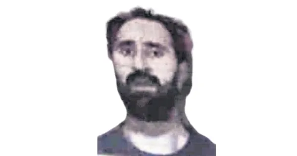 son-dakika-istanbulda-dehsete-dusuren-sapiklik-kiz-kardeslerin-evlerine-dadanip-ic-camasirlarini-kesti-1621926022635.jpg SON DAKİKA: İstanbul'da dehşete düşüren sapıklık! Kız kardeşlerin evlerine dadanıp iç çamaşırlarını kesti-3