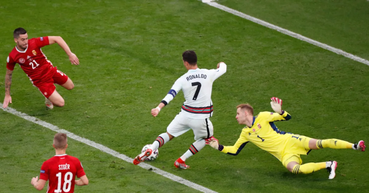 Ronaldo rekor kırdı!