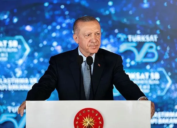 turksat-5b-uydusu-hizmete-girdi-baskan-erdogandan-tursat-6a-ve-imece-mesaji-2023te-firlatacagiz-1655204521185.jpeg