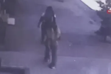 Arnavutköy’de yeni evli çiftin evine girerek 150 bin TL’lik altın çaldılar