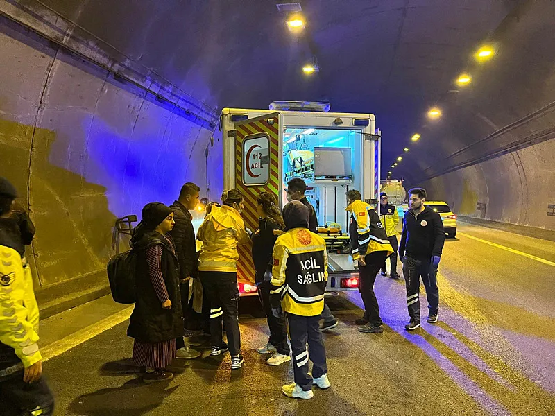 Yaralılar hastaneye sevk edildi (DHA)