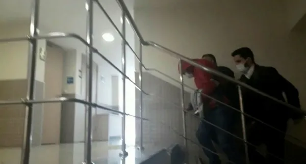 Aylin Sözer cinayetinde yeni detay! Olay yerinde kanlı halde bulundu! Pense, eldiven ve...-12