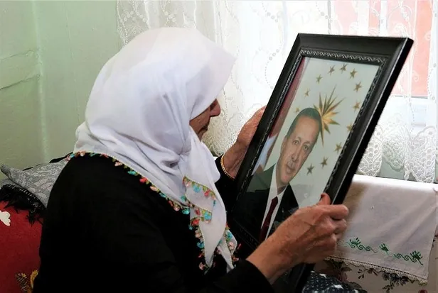 93 yaşındaki Aliye Saraç'ın Cumhurbaşkanı sevgisi: Kurban olduğum Allah'ım, ölmeden görüştürür inşallah-3