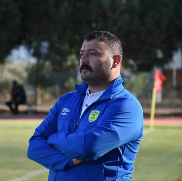 futbol-camiasi-yasta-1966-edremitspor-teknik-direktoru-cagdas-alkan-kazada-hayatini-kaybetti-1646554192320.jpg Futbol camiası yasta! 1966 Edremitspor Teknik Direktörü Çağdaş Alkan kazada hayatını kaybetti-3