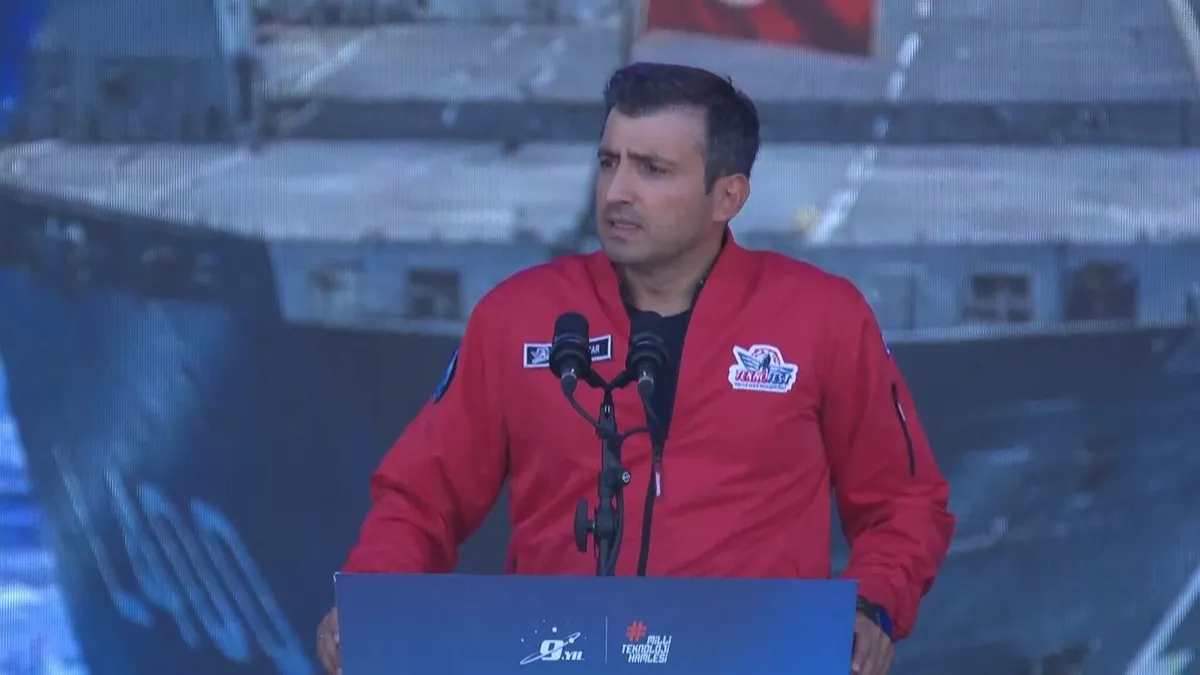 Selçuk Bayraktar'dan TEKNOFEST Mavi Vatan'da net mesaj: Tek bir damlasından da asla vazgeçmeyiz