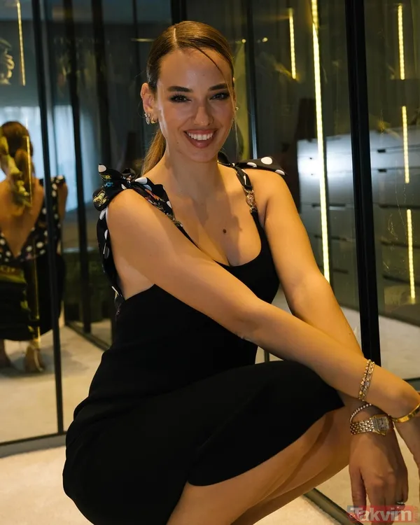 10 yıl önce evlenmişti! Öldür Beni Sevgilim’in Demet’i Seda Bakan’ın 2 kızının babası bakın kim çıktı! Murat Boz’un partneri meğer... - 4