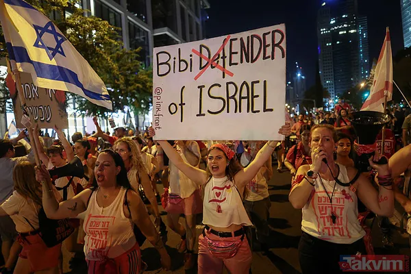 Tel Aviv'de isyan ateşi büyüyor! Katil Netanyahu'nun istifası için on binlerce İsrailli yine sokaklara akın etti - 50