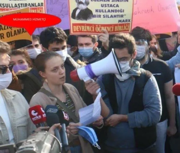 bogazici-universitesinde-gozaltina-alinanlara-bakin-ogrenci-degil-teror-destekcisi-ciktilar-1609955591632.jpeg
