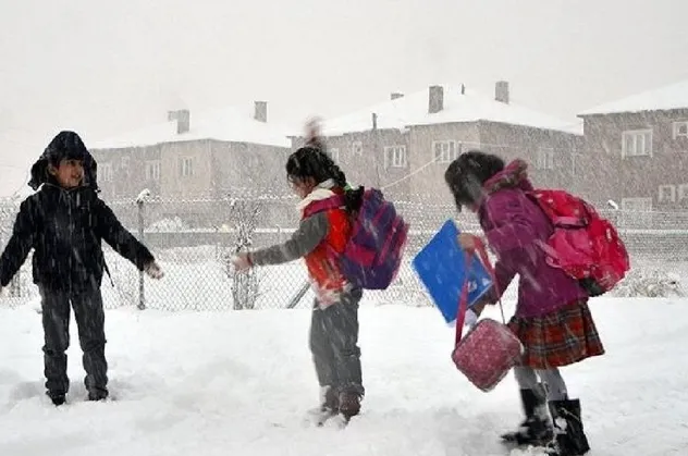 Ordu’da okullar tatil mi? 14 Ocak Cuma Ordu’da yarın okullar tatil mi edildi, ders yapılacak mı? Ordu Valiliği kar tatili açıklaması…