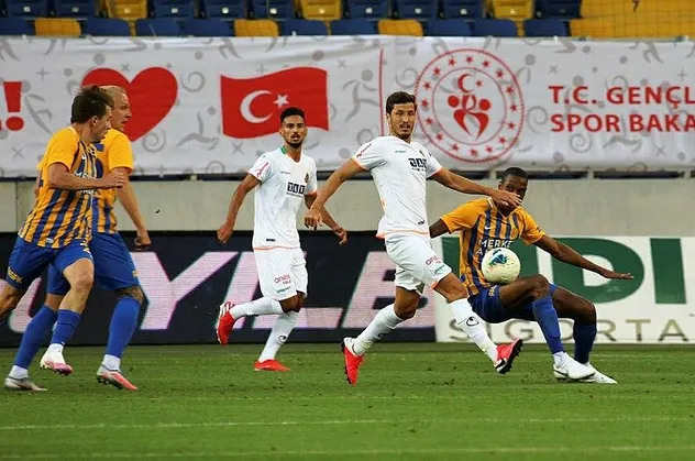 Alanyaspor deplasmanda farka koştu | MAÇ SONUCU: Ankaragücü 1-4 Alanyaspor
