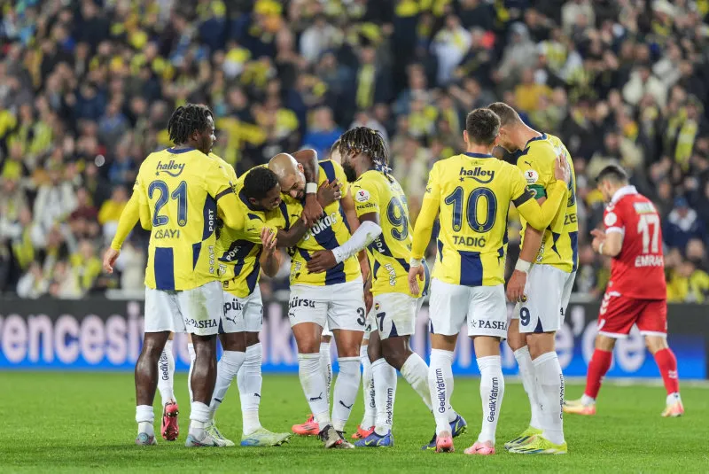 Spor yazarları Fenerbahçe - Sivasspor maçını değerlendirdi! "Sen insan mısın?" - 5